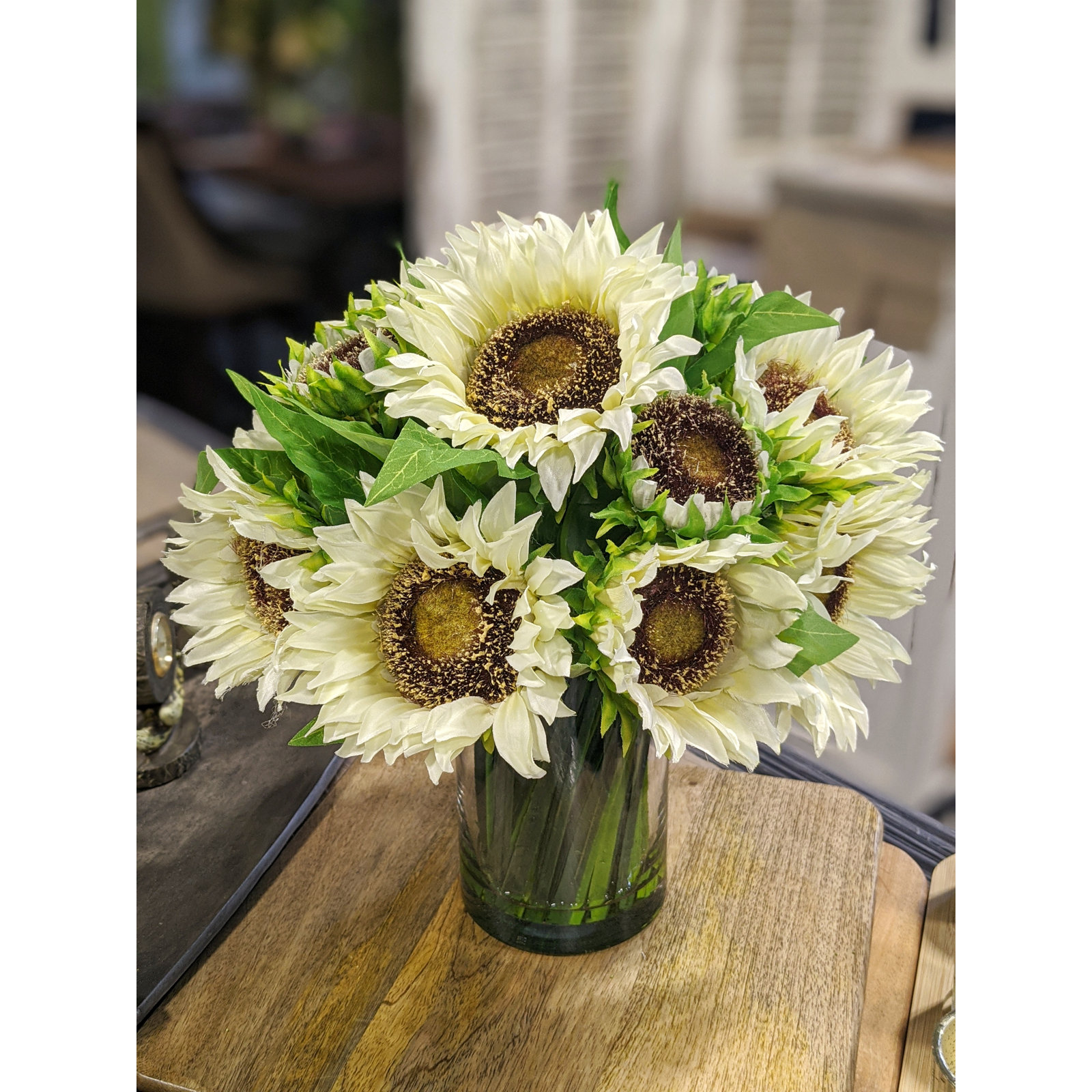 Sunflowers Centerpiece In Glass Vase, White