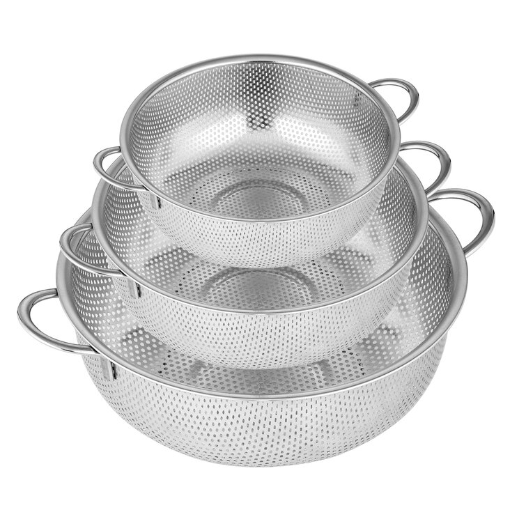 Stainless Steel Kitchen Colander - A Pasta Strainer, Fruit