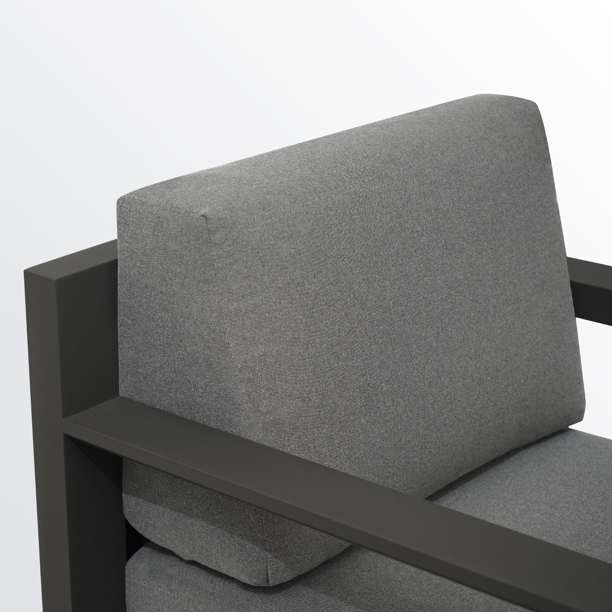 Aden Aluminum Outdoor Lounge Chair, Gray