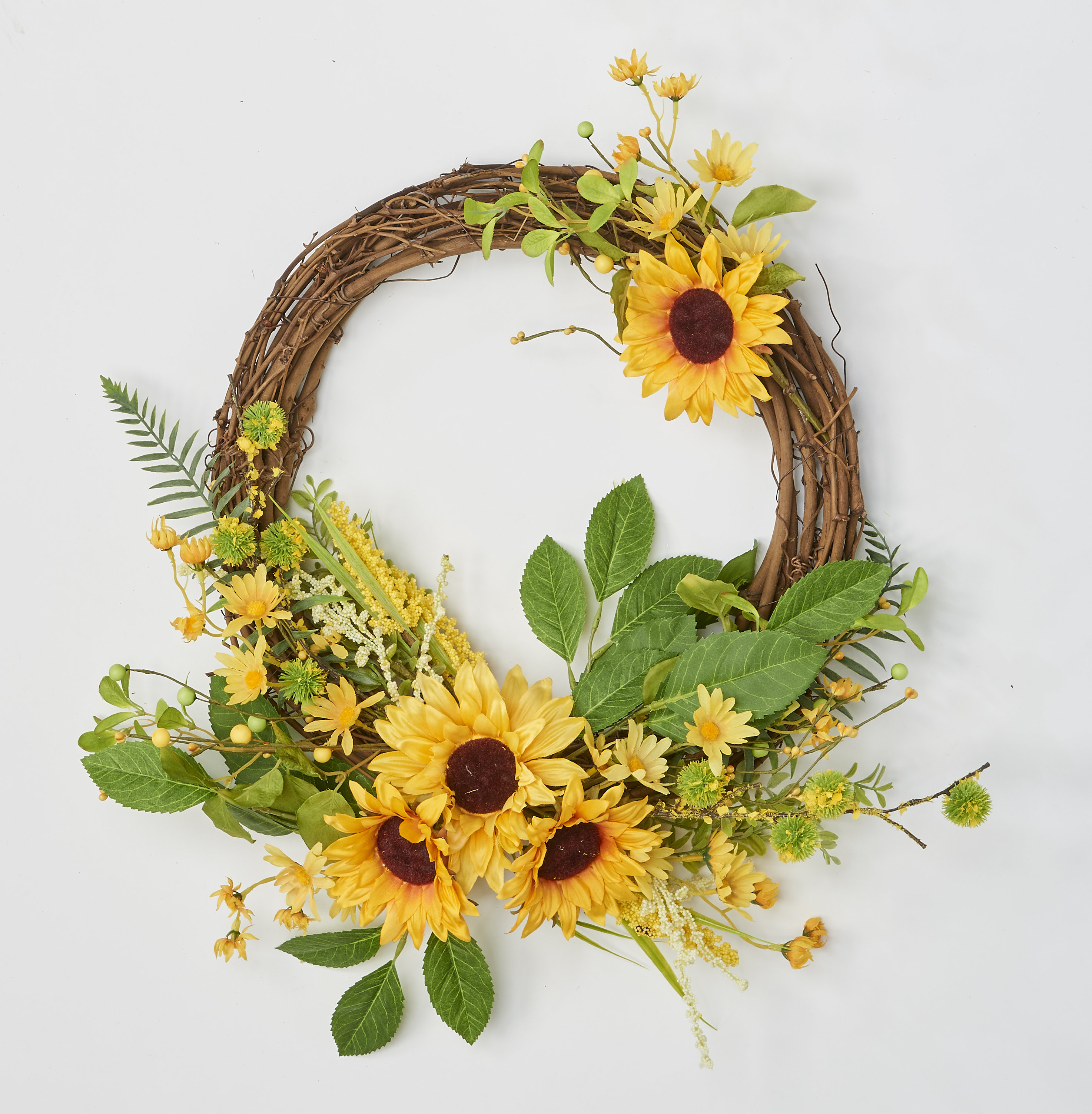 Primrue 24" Sunflower & Green Yellow Leaves Half Wreath & Reviews ...