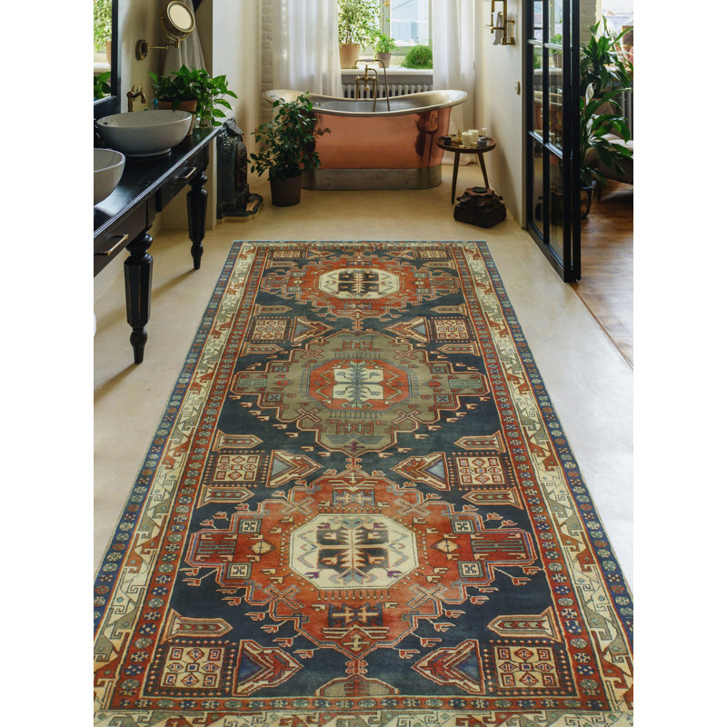 Boleslao Wool Oriental Indoor Rug