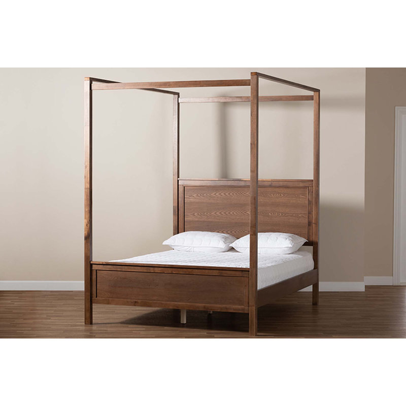 Corderick Canopy Bed, King