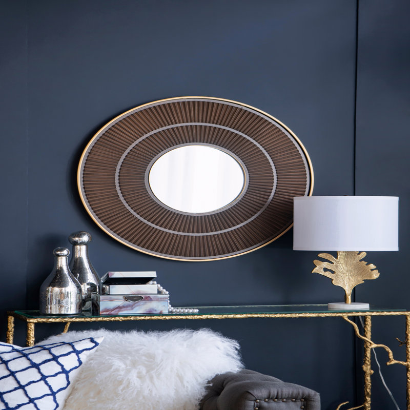 Table Lamp With Leaf Design