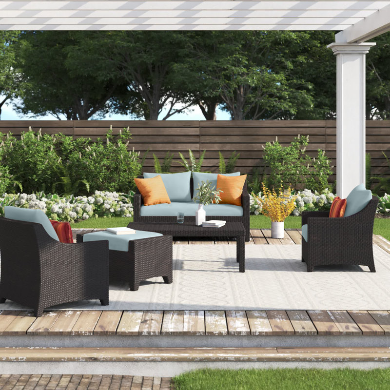 Ensemble de conversation avec canapé en rotin 5 pièces avec coussins Sunbrella Fionnula, Toile spa Sunbrella®