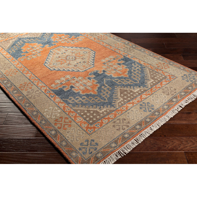 Leung Wool Oriental Area Rug, Rectangle 2' x 3'