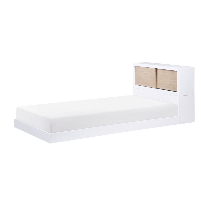 Lit simple blanc et naturel avec tête de lit bibliothèque - Design compact pour chambre d'enfant