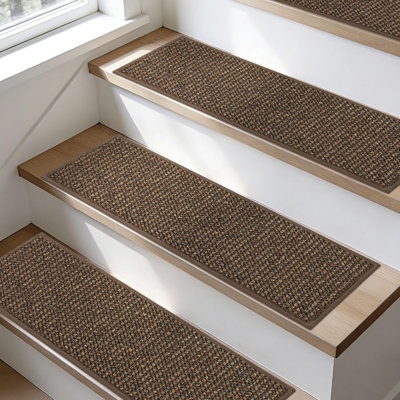 Tapis d'escalier antidérapants pour marches en bois 28 x 9 po, 15 pièces, brun | Tapis d'escalier pour l'intérieur, tapis d'escalier lavables à la machine pour enfants, animaux de compagnie, tapis pour tapis d'escalier, envers en TPE
