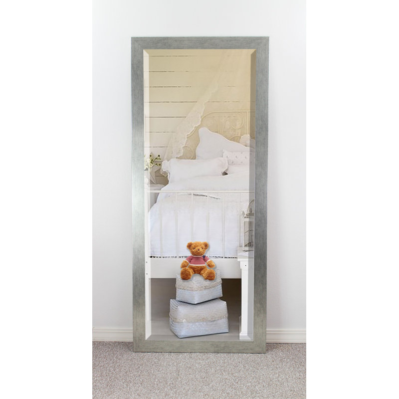 Miroir mural moderne et contemporain biseauté pleine longueur, H 71 po x l 30,5 po