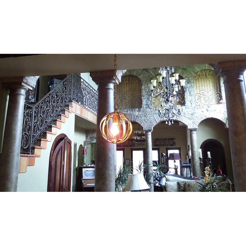 Thekla 1 - Light Single Pendant