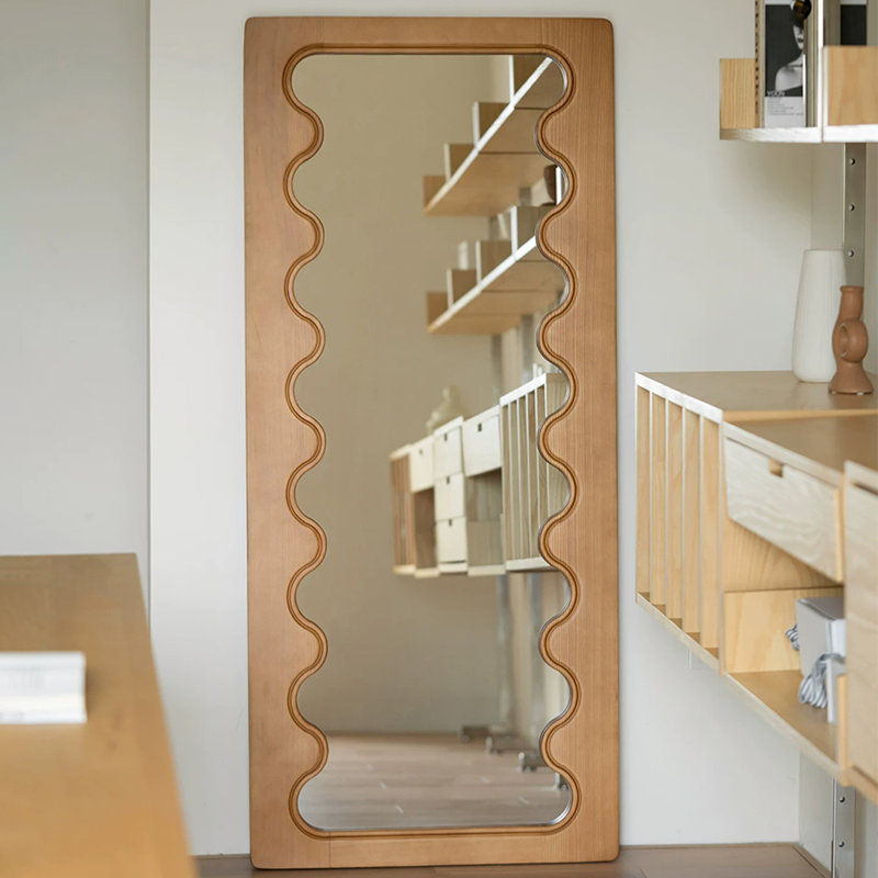 Miroir pleine grandeur en bois naturel