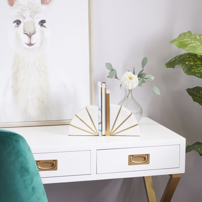 Décoratif antidérapant CosmoLiving par Cosmopolitan, Blanc