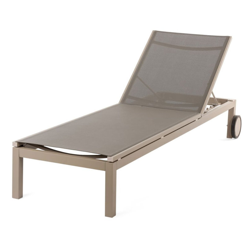 Chaise longue inclinable avec table