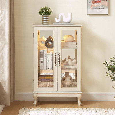 Vitrine avec portes en verre trempé, dossier en miroir et tablettes réglables