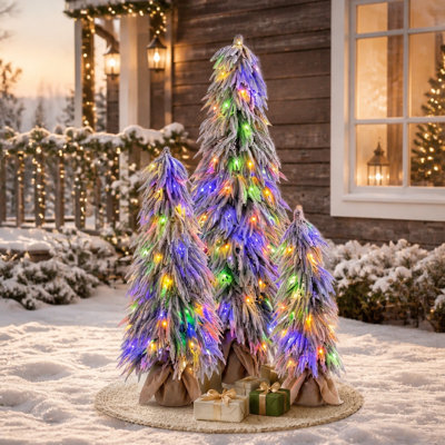 Pre-Lit Flocked Christmas Tree Set of 3, 3FT / 4.5FT / 6FT Artificial Christmas Trees with 235 Warm White & Multi-Colour LED Lights, 11 Modes, Rustic Burlap Pot Base for Holiday Home Decor