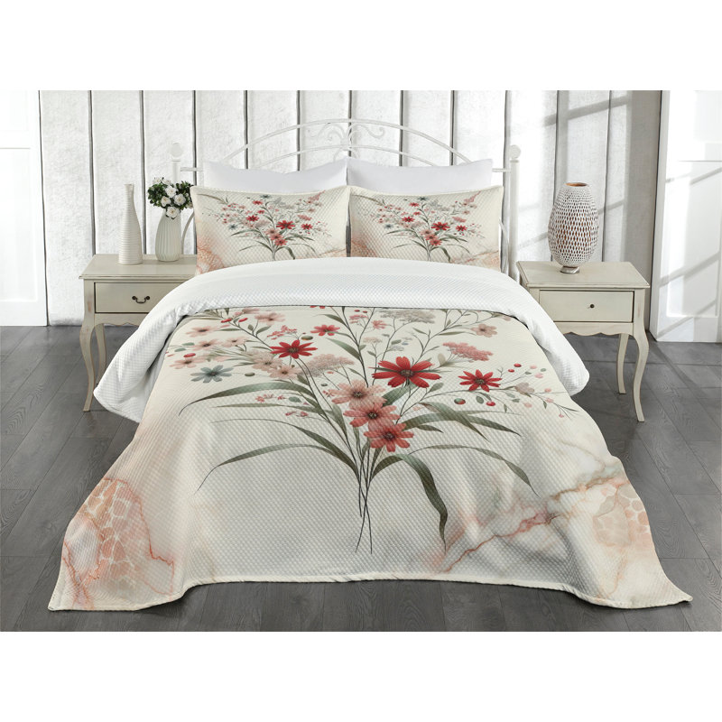 Polyester Floral Coverlet, Queen Coverlet / Bedspread + 2 Standard Shams