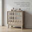 Armoire de rangement moderne à double porte avec miroir et tablettes amovibles pour l'organisation du salon-484616640