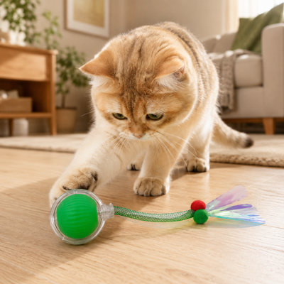 Balle interactive intelligente pour chat avec DEL – Jouet pour animaux de compagnie à roulement automatique de 6 cm avec accessoires queue et libellule, rechargeable par USB-C, 3 modes pour chats d'intérieur et petits chiens (vert)