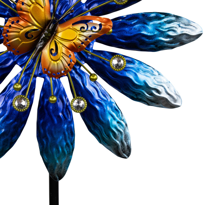 Piquet de jardin fleur avec papillon