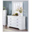 Commode blanche traditionnelle avec poignées en laiton antique et six tiroirs spacieux pour le rangement de la chambre à coucher classique