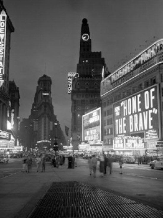 États-Unis, New York, New York, Times Square la nuit, 1949, reproduction d'affiche (24 x 36)