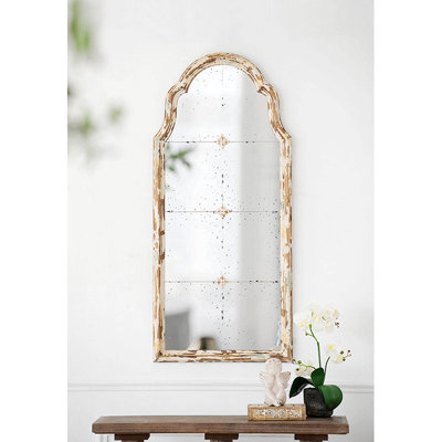 Miroir mural élégant avec aspect de fenêtre décoratif pour une décoration intérieure polyvalente