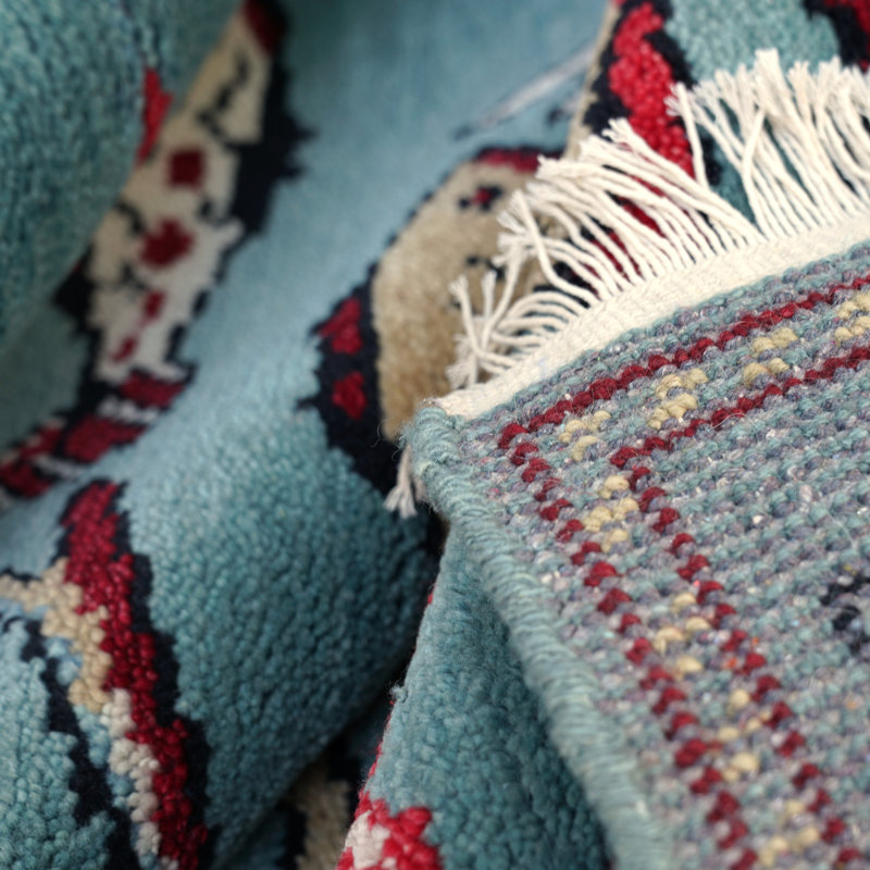 Fish Design Wool Area Rug