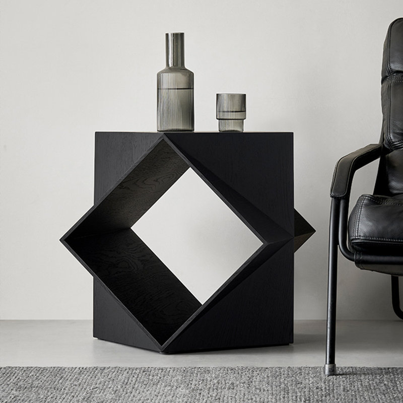 Masir, Black