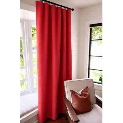 Rideau en coton rouge foncé