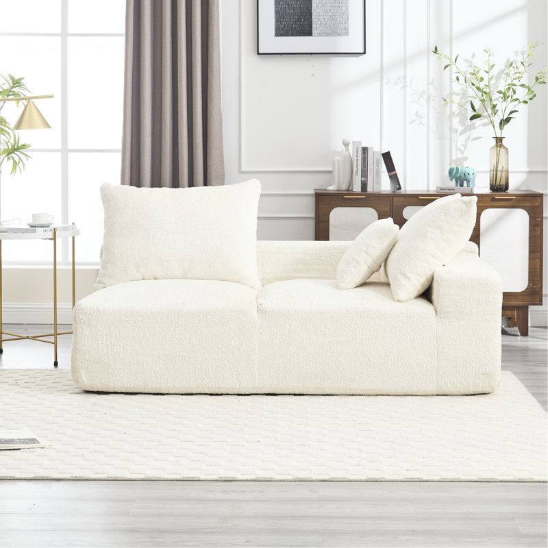 2 chaises en chenille Lazy Lounge, H 29,65 po x l 30,52 po x P 29,94 po, Beige