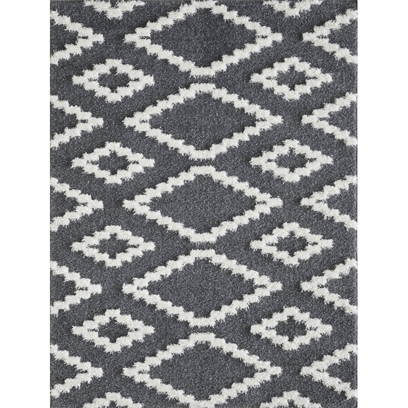 Isika Performance Geometric Indoor Rug, Rectangle 2' x 3'