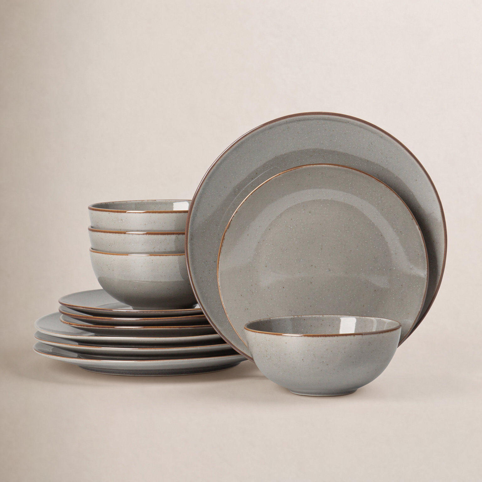 Stoneware Dinnerware Set - Service for 4, Brown