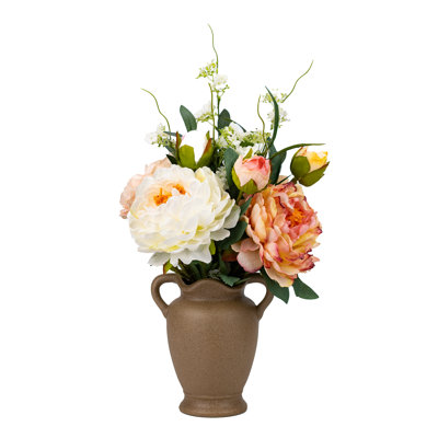 Arrangement de soie dans un vase