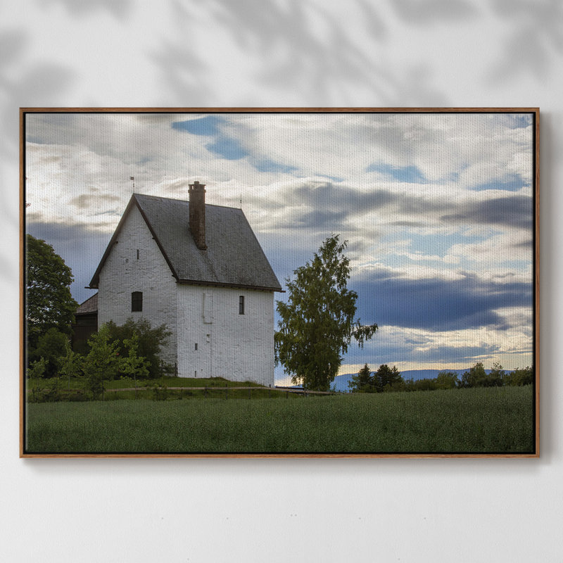 Serene Escape, reproduction d'art sur toile, H 41 po x l 27 po x P 2 po, Noyer