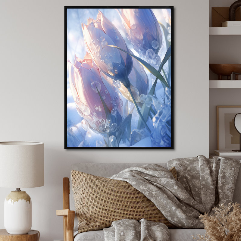 «Blue Tulip Elegance I», reproduction sur toile, H 20 po x l 12 po x P 1 po, Cadre flottant noir