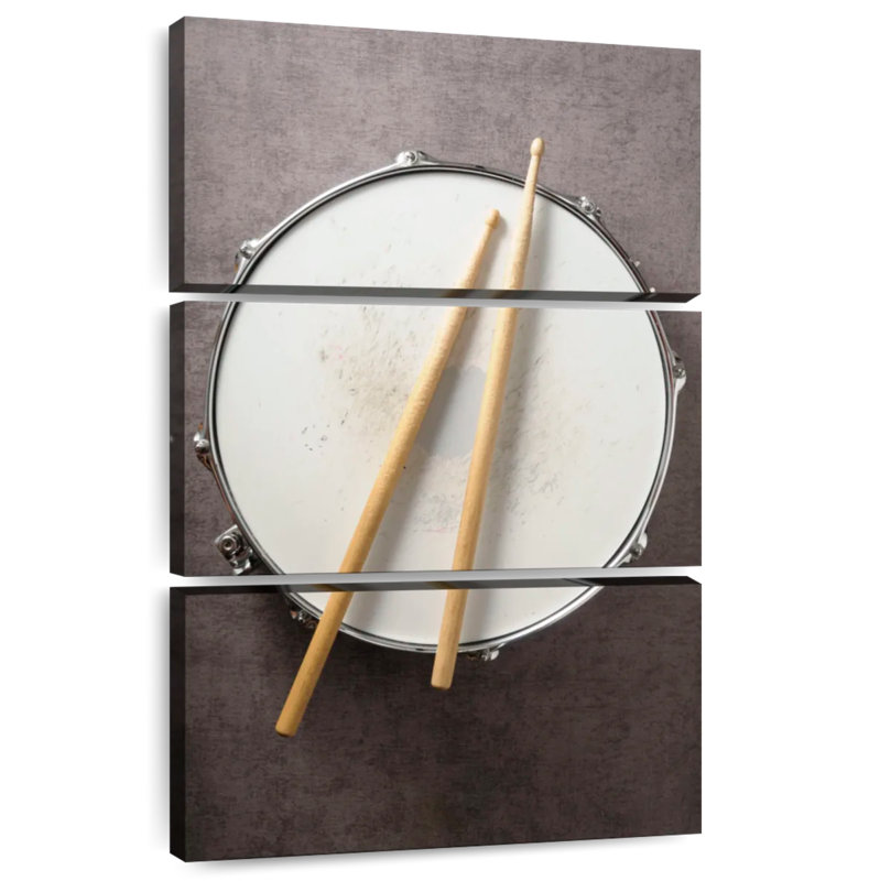 Abarca Old Drum Set, 32" H x 20" W