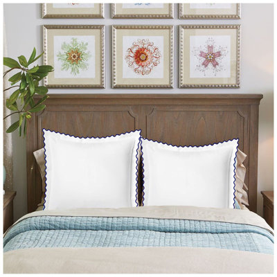 400TC Cotton Small Scallop Embroidery Euro Sham
