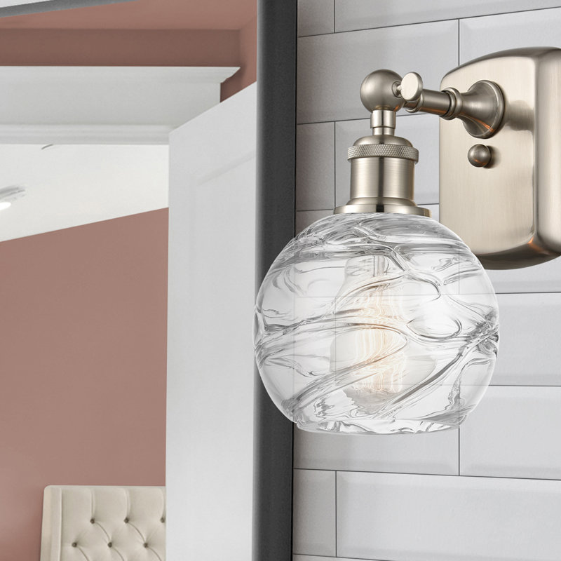 Appliquee à bras 1 lumière à intensité réglable Amira, Ampoule DEL 6 watts Vinage, Chrome poli