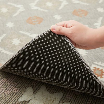 NOVA Ruby Greek Key Machine Tufted Area Rug