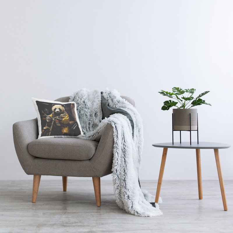  Polyester Throw Pillow