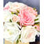 Arrangement de vraies roses dans un vase