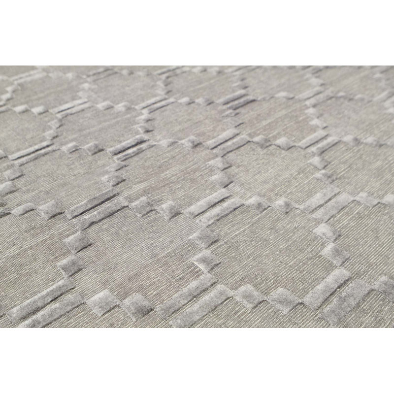 Cotton Geometric Area Rug in Silver