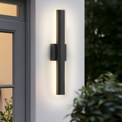 Black Aluminum Linear Dimmable LED Outdoor Wall Sconce