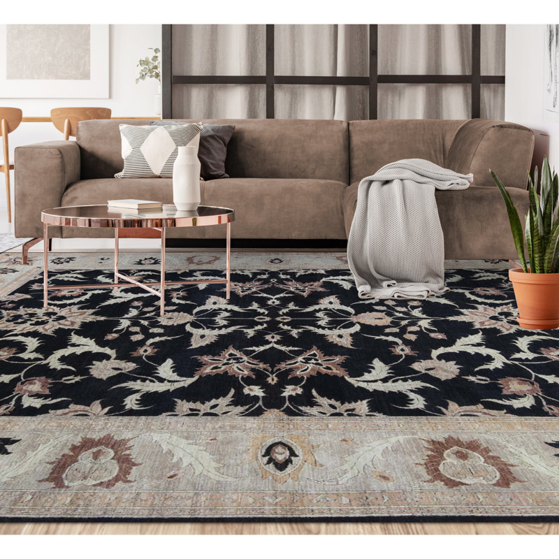 Hand Woven Wool Oriental Area Rug