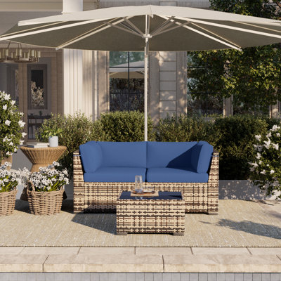 Canapé d'extérieur en osier pour terrasse avec coussins, canapé d'extérieur en rotin PE toutes saisons avec pieds réglables, coussins antidérapants et table d'appoint moderne pour porche, cour