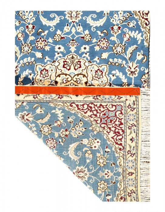 Tapis rectangulaire en laine et en soie bleu clair 4 pi 7 po x 2 pi 11 po Ignas