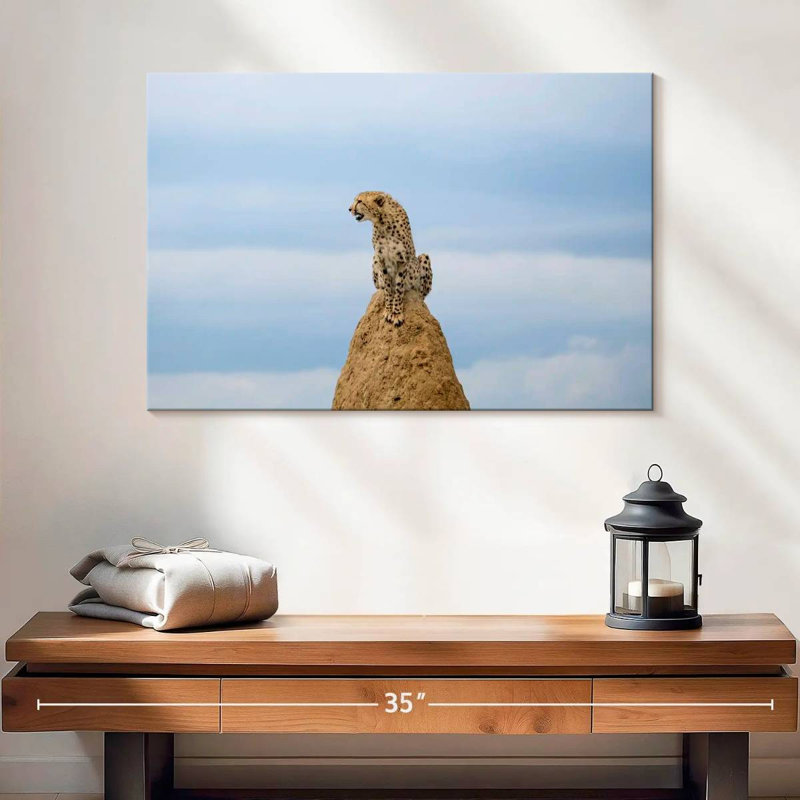 Scouting Wild Cat, 16" H x 24" W