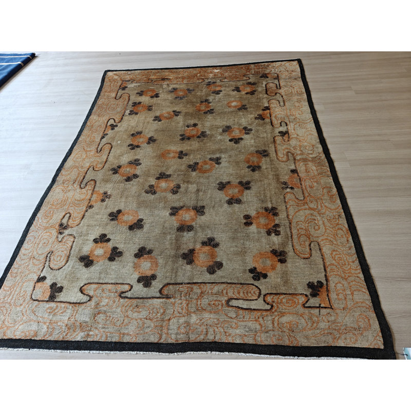 Warm Cream Color Antique Floral Pattern Mongolian Wool Pile Area Rug