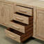 Env. Armoire multimédia à quatre tiroirs de 94 pouces de large gris vieilli