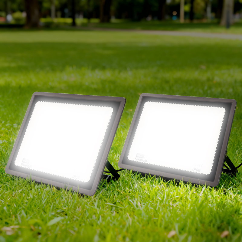 Light Sensor Floodlights，Automatic Security Flood Lighting IP66 Waterproof Flood Lights