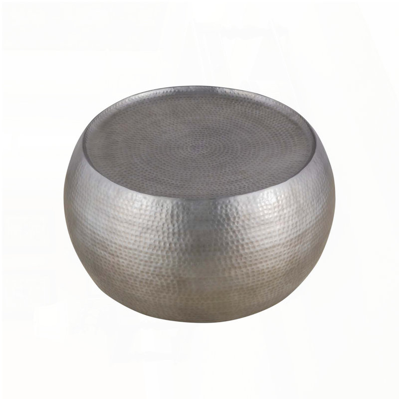 Table basse ronde en aluminium martelé à la main - Argent antique